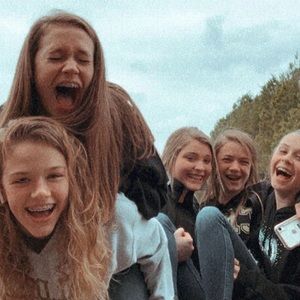 Meet your Posher, Emma